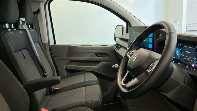 Volkswagen Transporter T32 Lwb Diesel 2.0 TDI 150 Commerce Plus Van